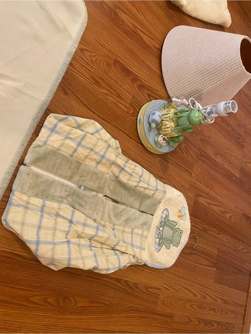 Huge Frog / Turtle Crib Set & Room Decor